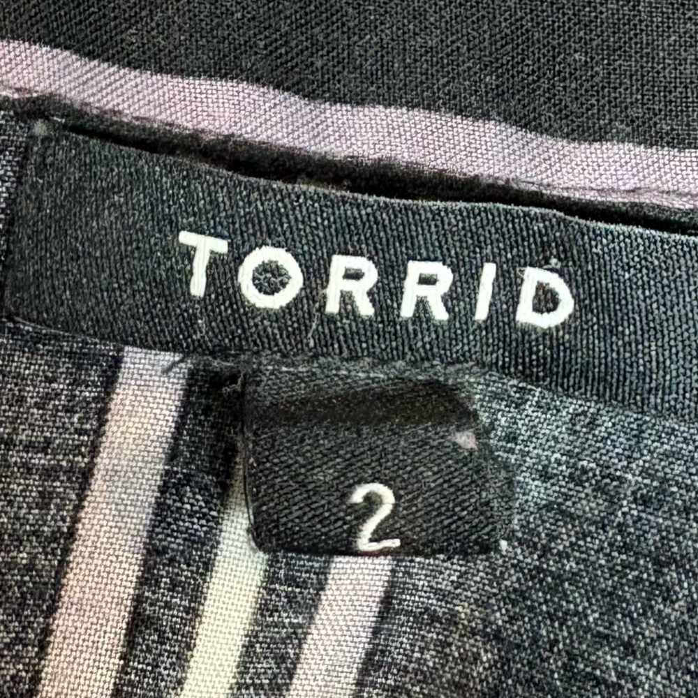 Torrid Duster - Picture 5 of 6